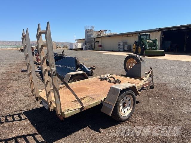  Custom Built Autotransporter prikolice