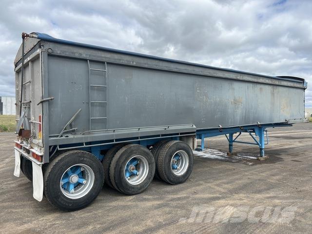  Debora Downs Kiperi prikolice