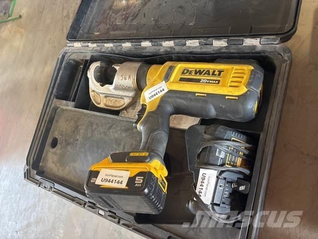 DeWalt DCE300 Ostalo za građevinarstvo