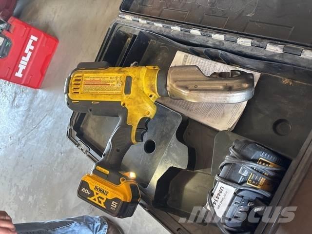 DeWalt DCE300 Ostalo za građevinarstvo