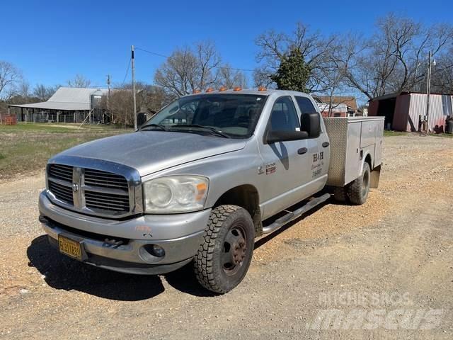 Dodge Ram 3500 Pik up kamioni