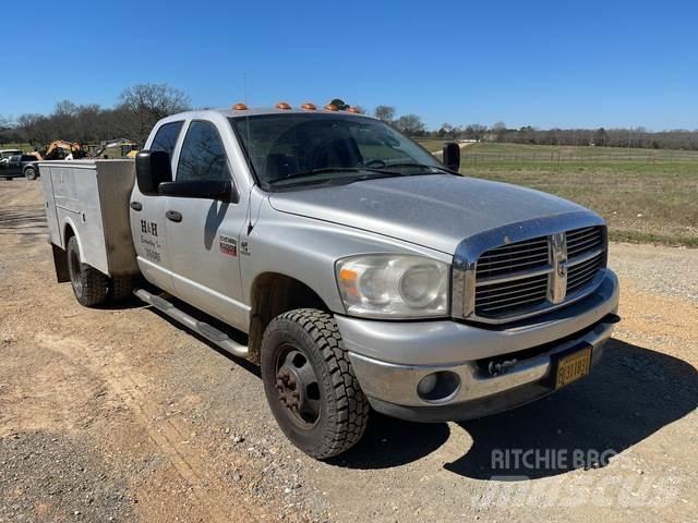 Dodge Ram 3500 Pik up kamioni