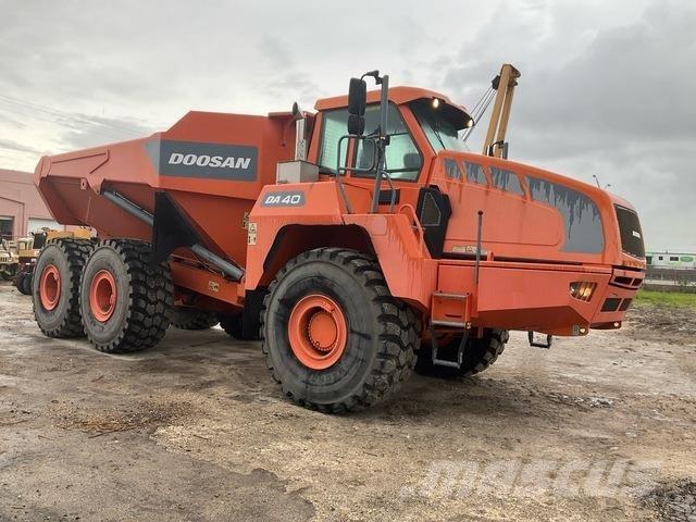 Doosan DA40 Zglobni damperi