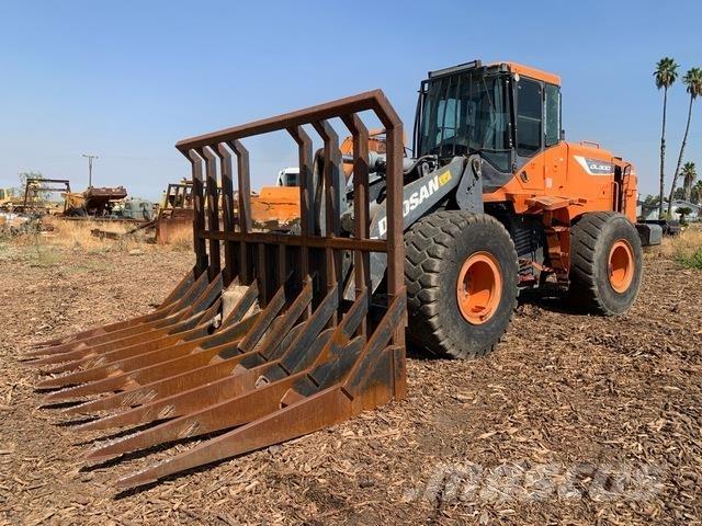 Doosan DL300-5 Utovarivači na točkove