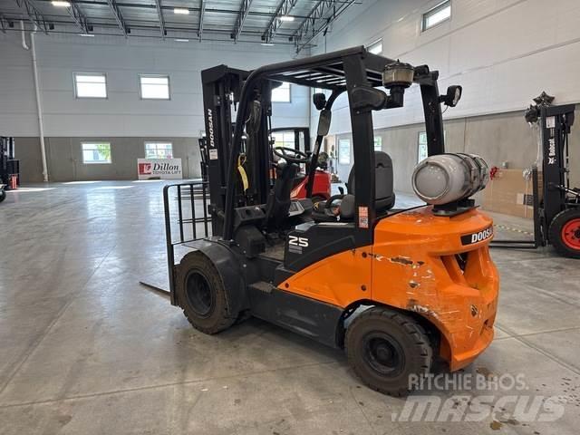 Doosan G25N-7 Ostalo za građevinarstvo