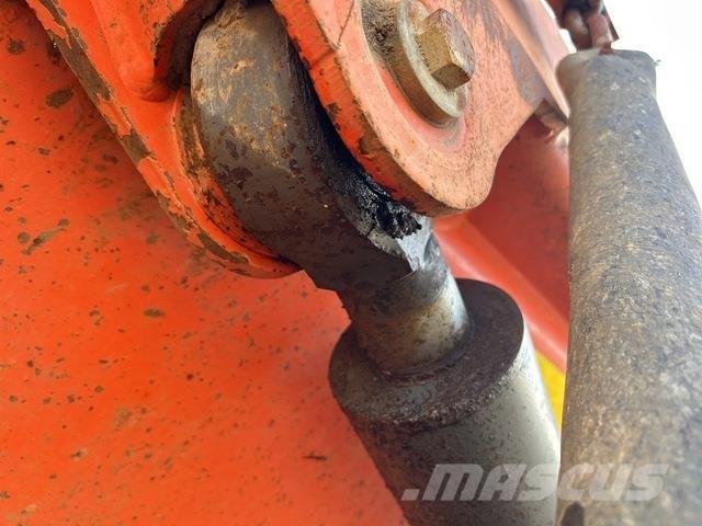 Doosan MT31 Zglobni damperi