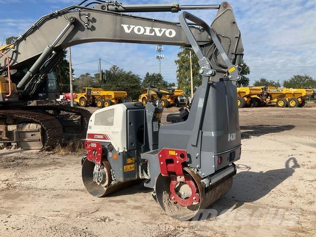 Dynapac CC900G Valjci sa duplim bubnjem