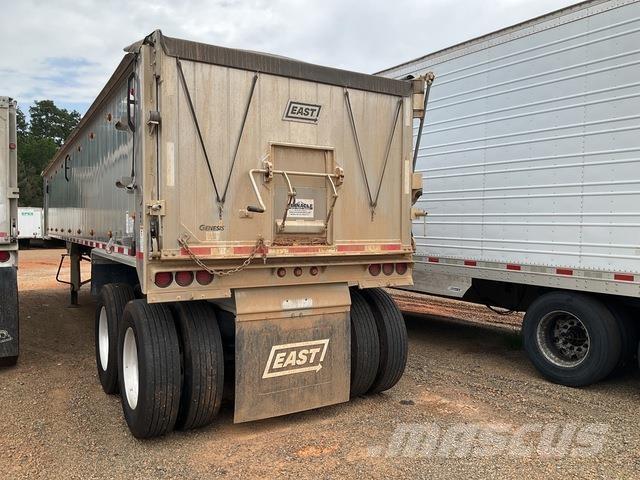 East Mfg  Kiperi prikolice