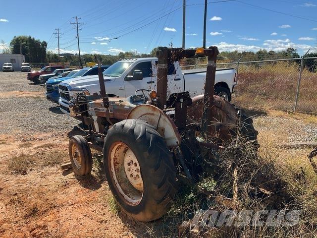 Ford 2810 Manji traktori