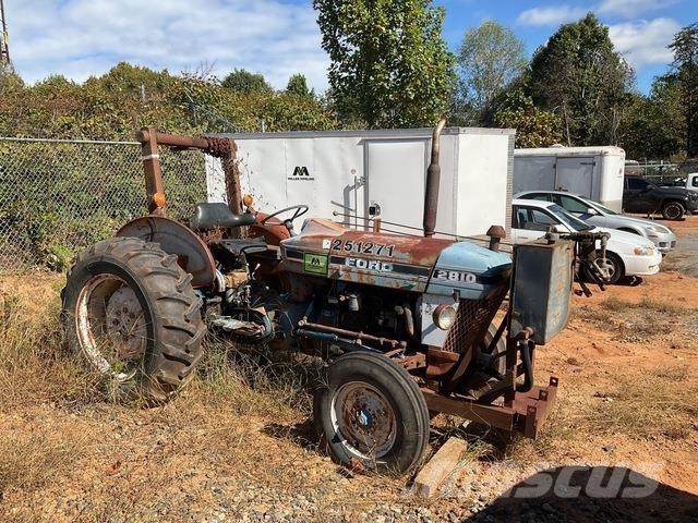 Ford 2810 Manji traktori