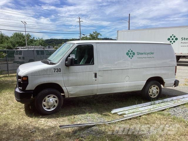 Ford E-150 Dostavna vozila / kombiji