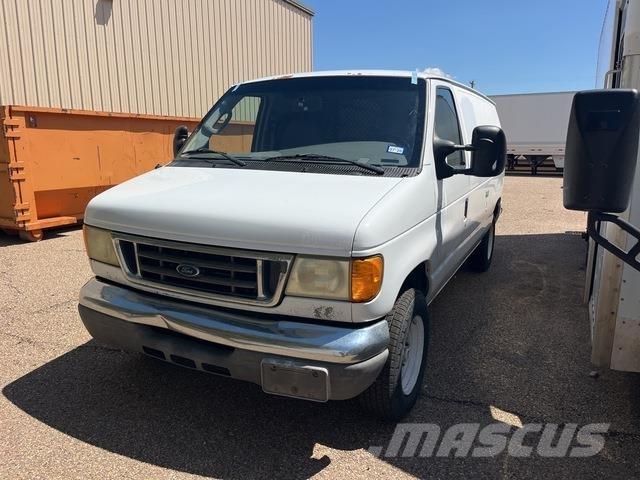 Ford E-150 Dostavna vozila / kombiji