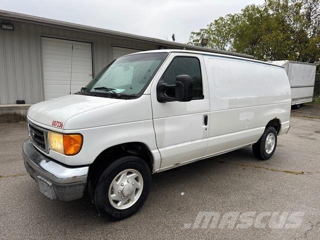 Ford E-150 Dostavna vozila / kombiji