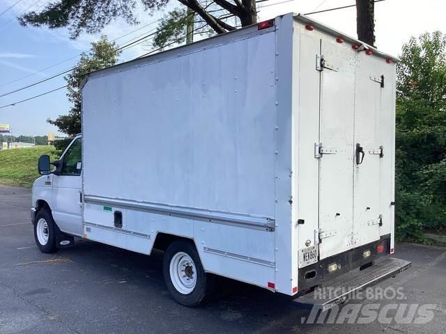 Ford E-250 Dostavna vozila / kombiji