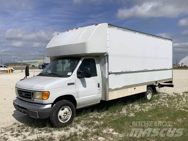 Ford E-350 Sanduk kamioni