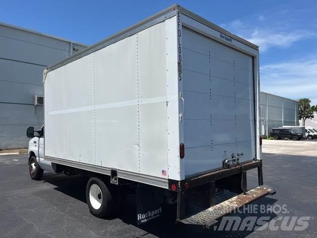 Ford E-350 Sanduk kamioni