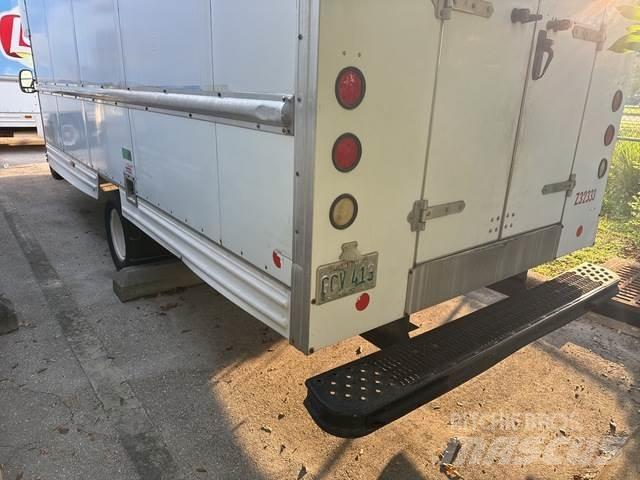Ford E-350 Dostavna vozila / kombiji