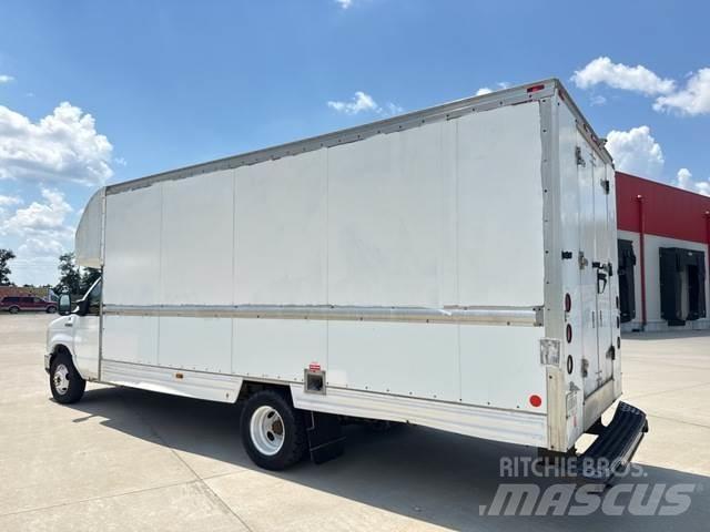 Ford E-350 Sanduk kamioni