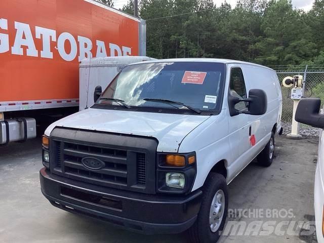Ford E-350 Dostavna vozila / kombiji
