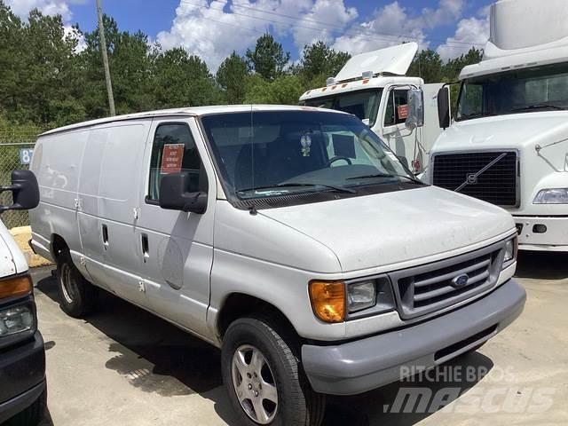 Ford E-350 Dostavna vozila / kombiji