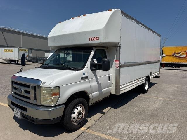 Ford E-350 Dostavna vozila / kombiji
