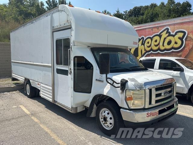 Ford E-350 Dostavna vozila / kombiji