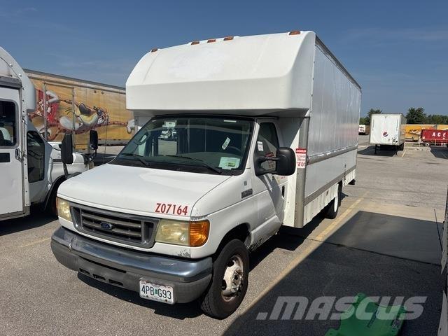 Ford E-350 Dostavna vozila / kombiji