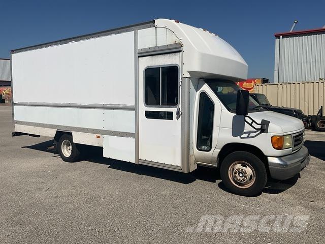 Ford E-350 Sanduk kamioni