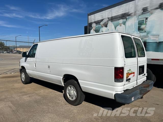 Ford E-350 Dostavna vozila / kombiji