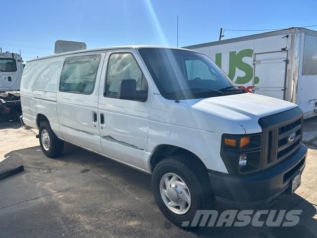 Ford E-350 Dostavna vozila / kombiji