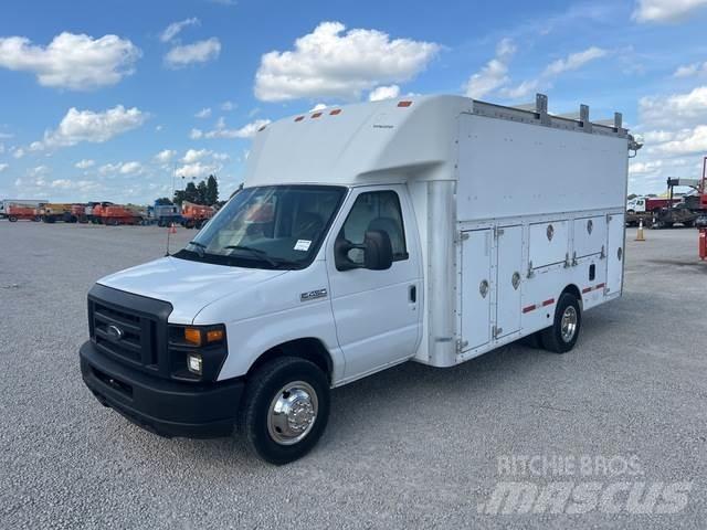 Ford E-450 Pik up kamioni