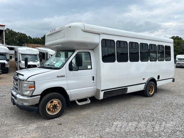 Ford E-450 Mini autobusi