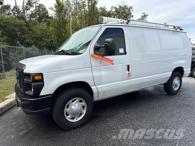 Ford E250 Dostavna vozila / kombiji