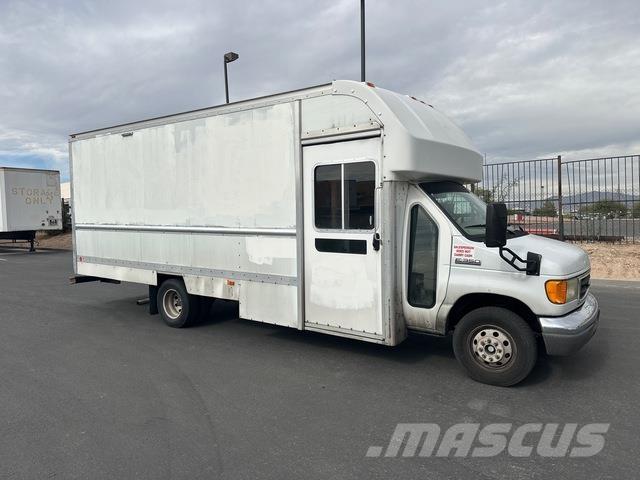 Ford E350 Dostavna vozila / kombiji