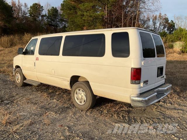Ford E350 Automobili