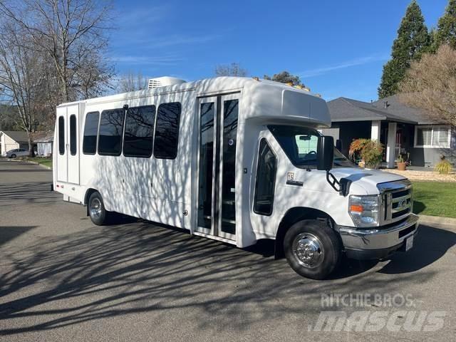 Ford E450 Dostavna vozila / kombiji