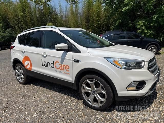 Ford Escape Automobili