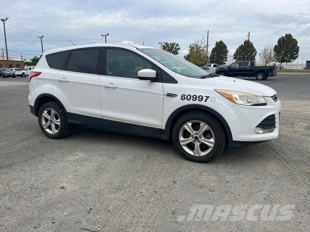 Ford Escape Automobili