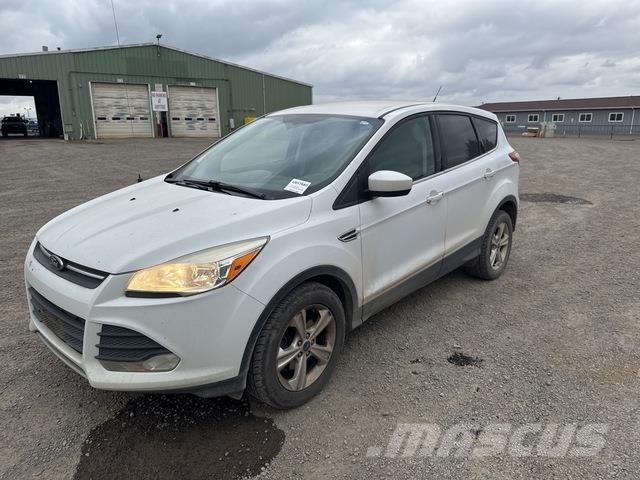 Ford Escape Automobili