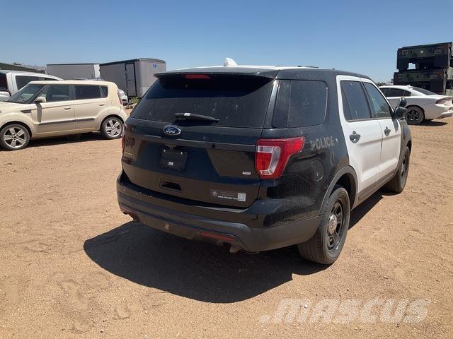 Ford Explorer Automobili