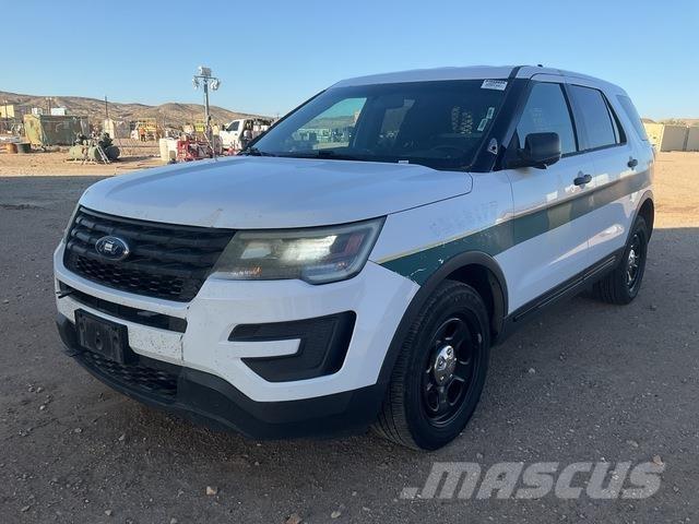 Ford Explorer Automobili
