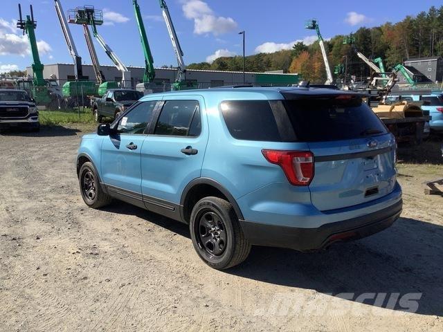 Ford Explorer Automobili
