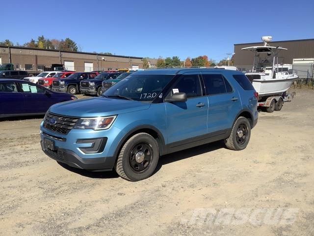 Ford Explorer Automobili