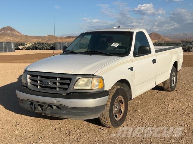 Ford F-150 XL Pik up kamioni
