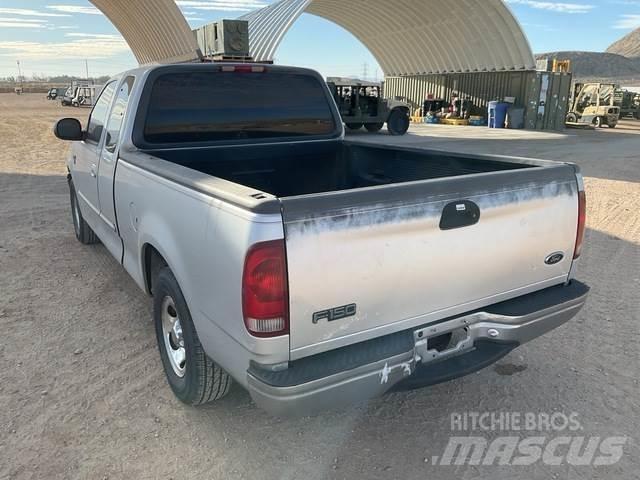 Ford F-150 XLT Ostalo