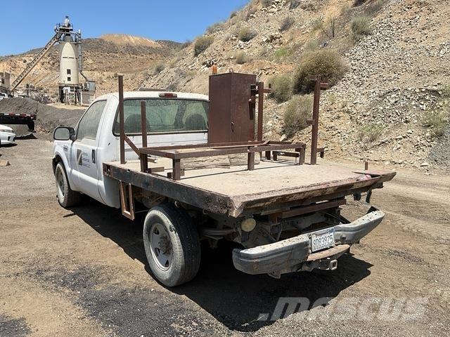 Ford F-250 Kamioni sa otvorenim sandukom