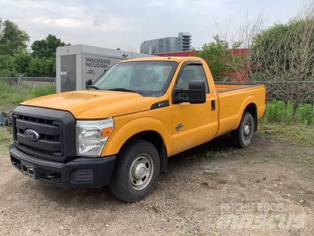 Ford F-250 Ostalo