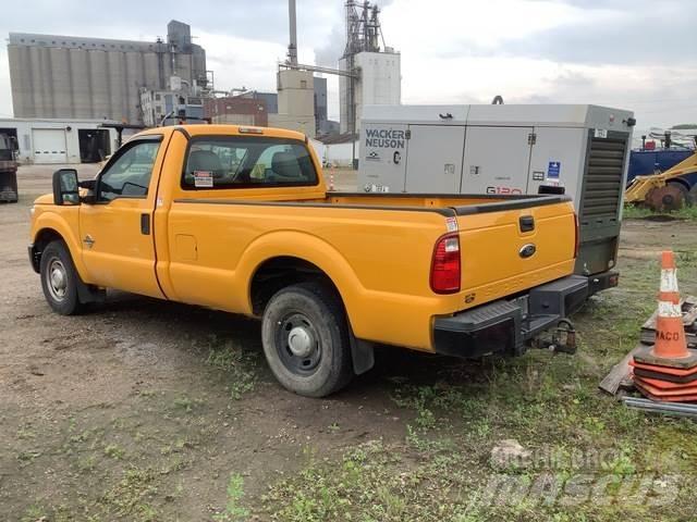 Ford F-250 Ostalo