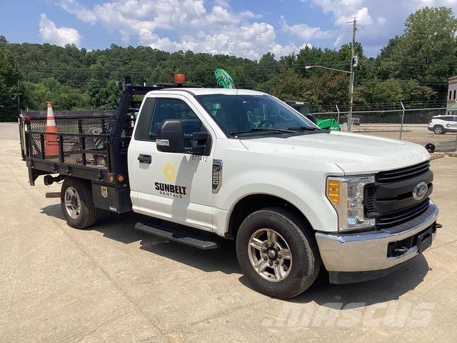 Ford F-250 Kamioni sa otvorenim sandukom