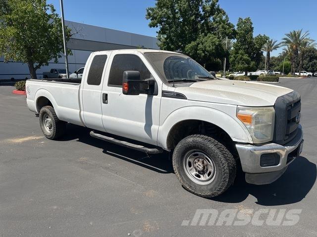 Ford F-250 Pik up kamioni